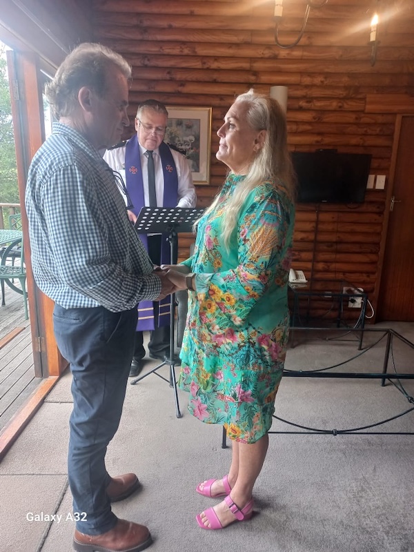 Wedding ceremony by Dr. Gerrit Rademeyer in Blanco