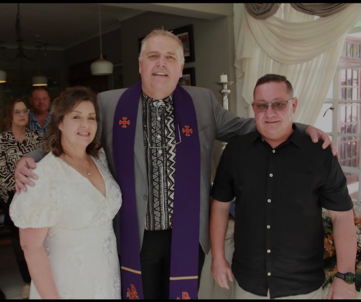 Wedding ceremony by Dr. Gerrit Rademeyer in Blanco